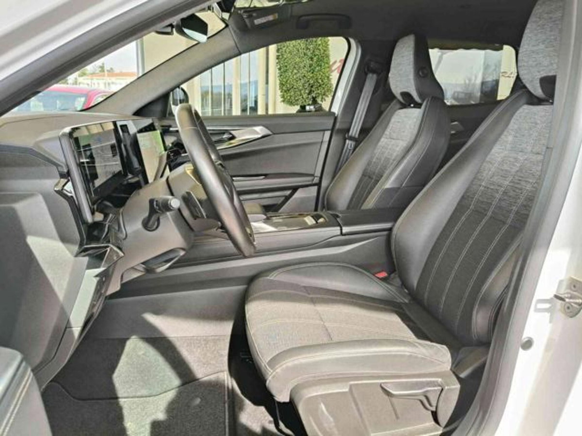 Renault Austral 1.2 full hybrid Techno 200cv auto (8)