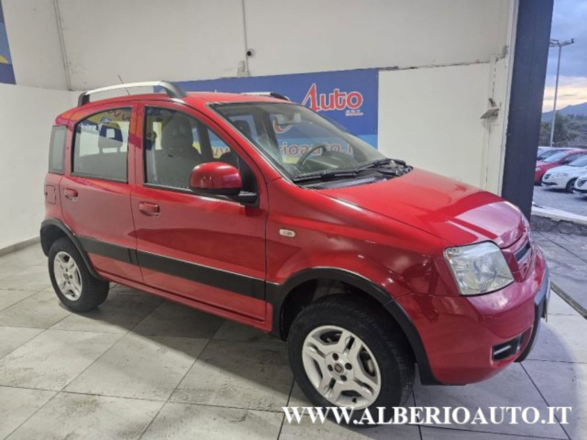 Fiat Panda 1.3 MJT 16V DPF 4x4 Climbing (3)