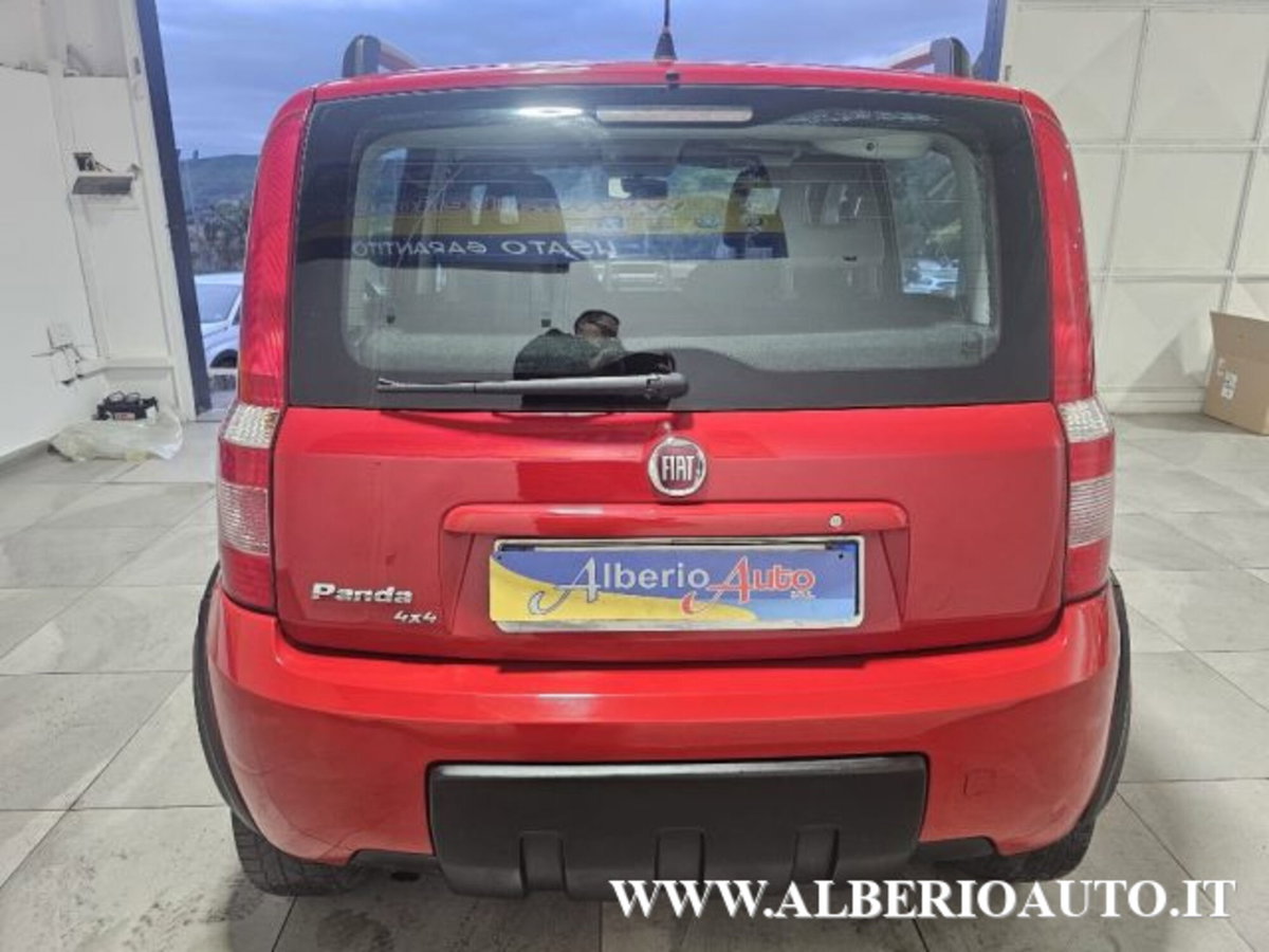 Fiat Panda 1.3 MJT 16V DPF 4x4 Climbing (4)