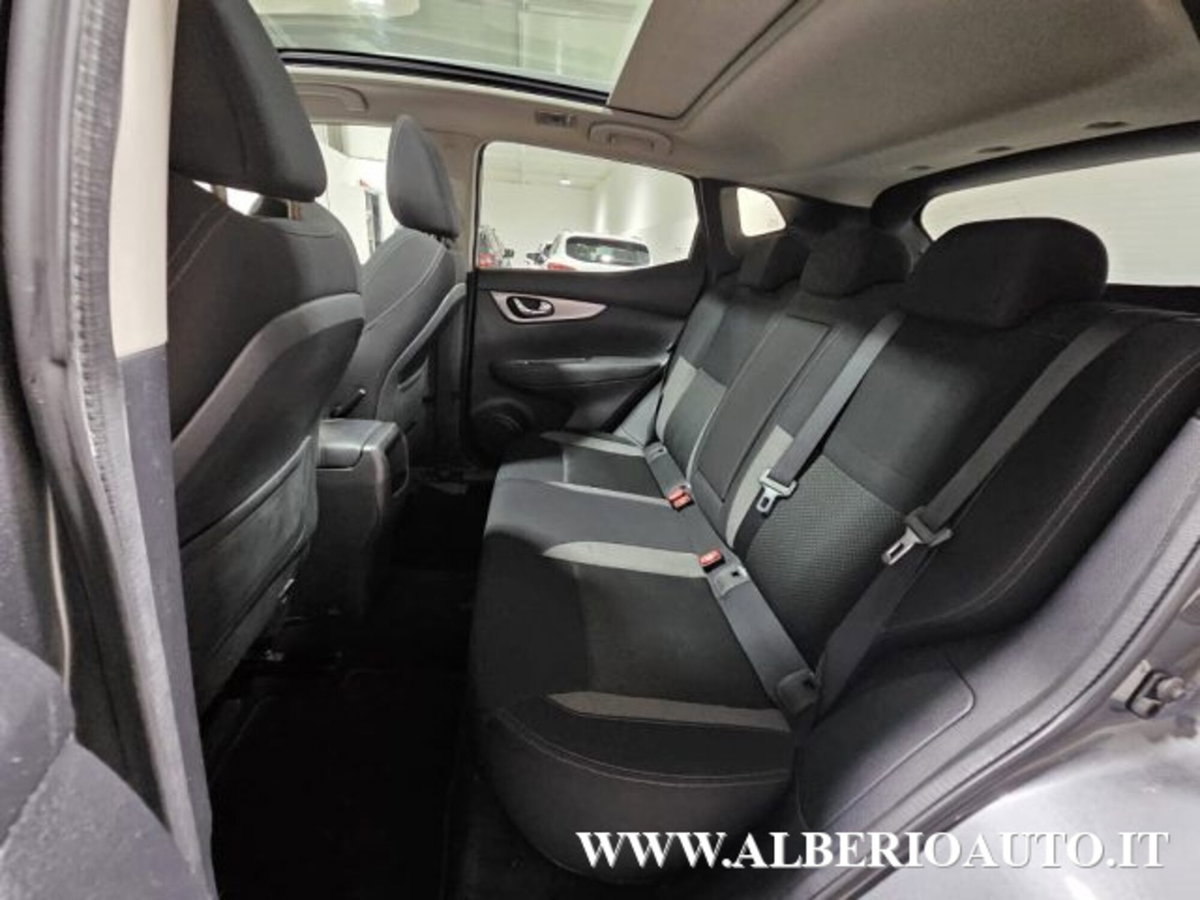 Nissan Qashqai 1.7 dCi 150 CV 4WD CVT N-Connecta (10)