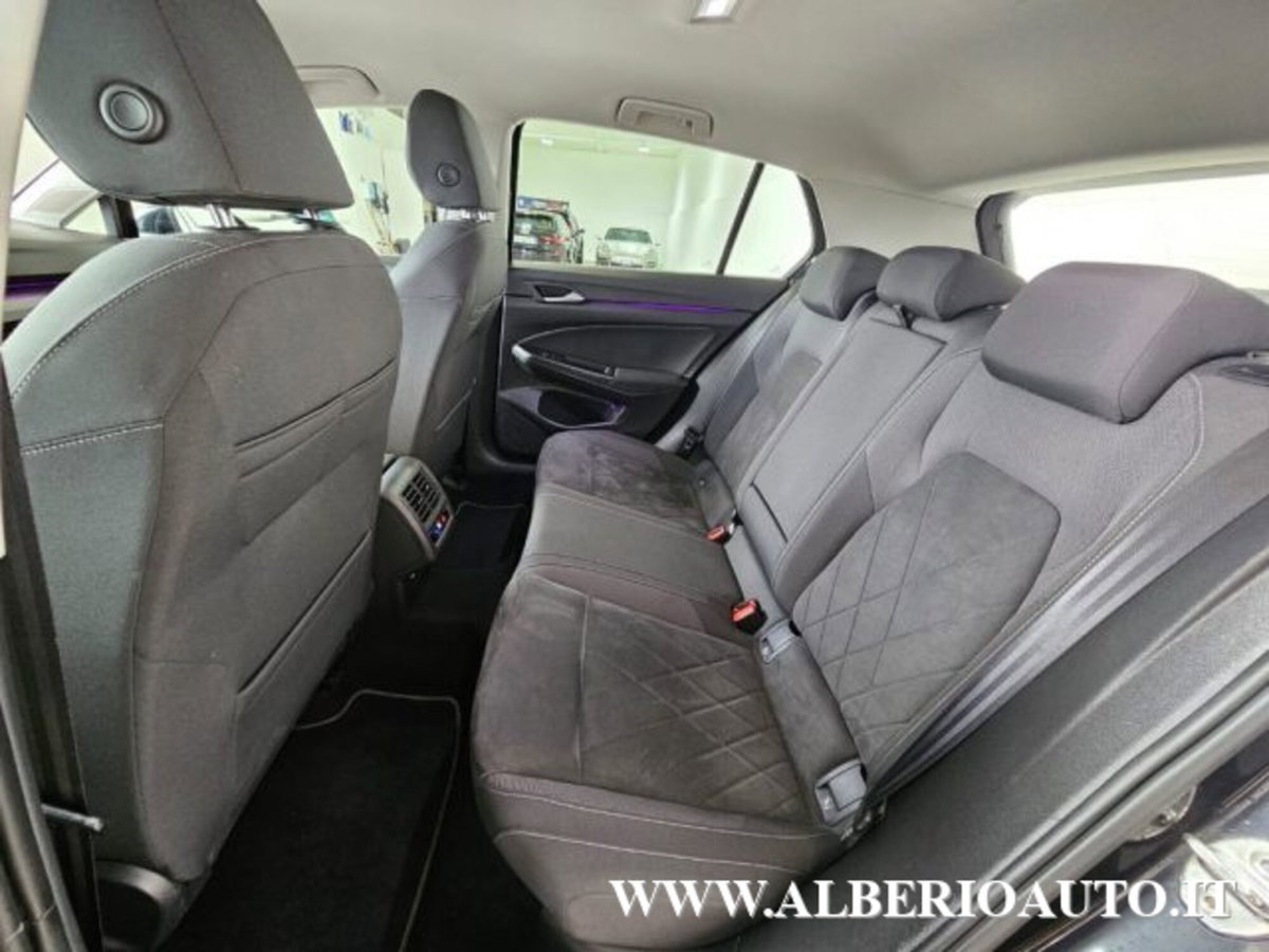 Volkswagen Golf Variant 2.0 TDI SCR DSG Style (13)