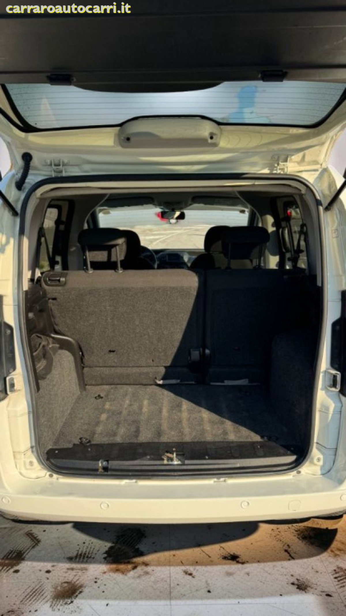 Fiat Qubo 1.3 MJT 80 CV Easy (12)