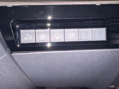 Peugeot 508 BlueHDi 180 Stop&Start EAT8 First Edition (18)