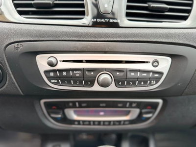 Renault Scenic E-Tech Electric 1.5 dCi 110CV EDC Dynamique (15)