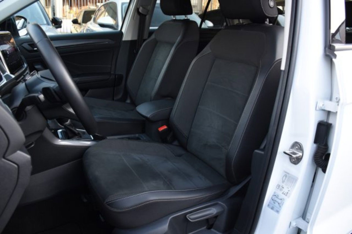 Volkswagen T-Roc 1.5 tsi Style dsg (6)