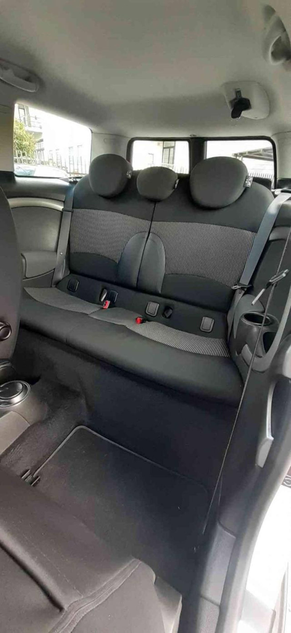 MINI Mini Clubman 1.6 16V Cooper Clubman (17)