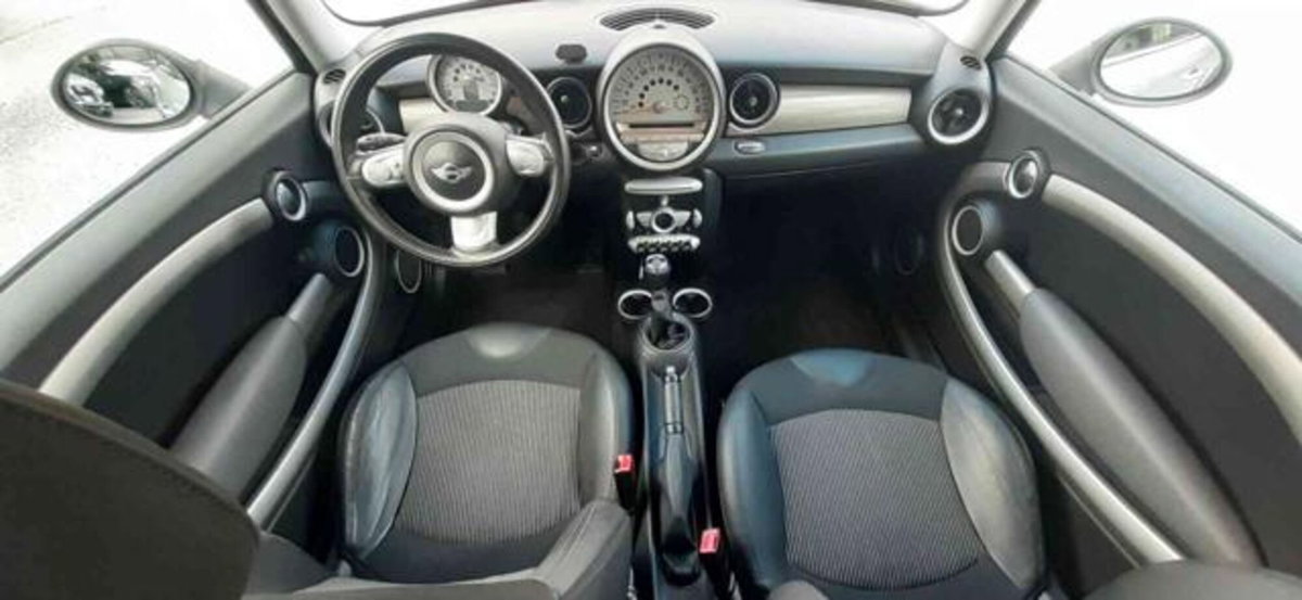 MINI Mini Clubman 1.6 16V Cooper Clubman (18)