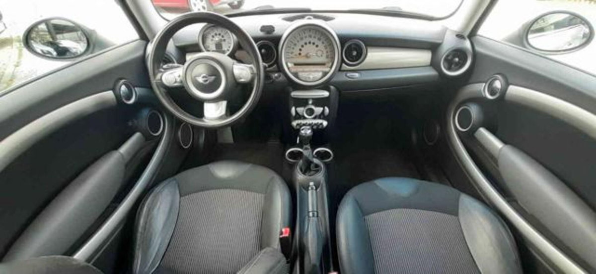 MINI Mini Clubman 1.6 16V Cooper Clubman (19)