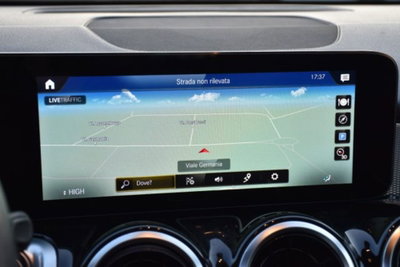 Mercedes-Benz GLB 200 d Business Extra auto 7p.ti (10)