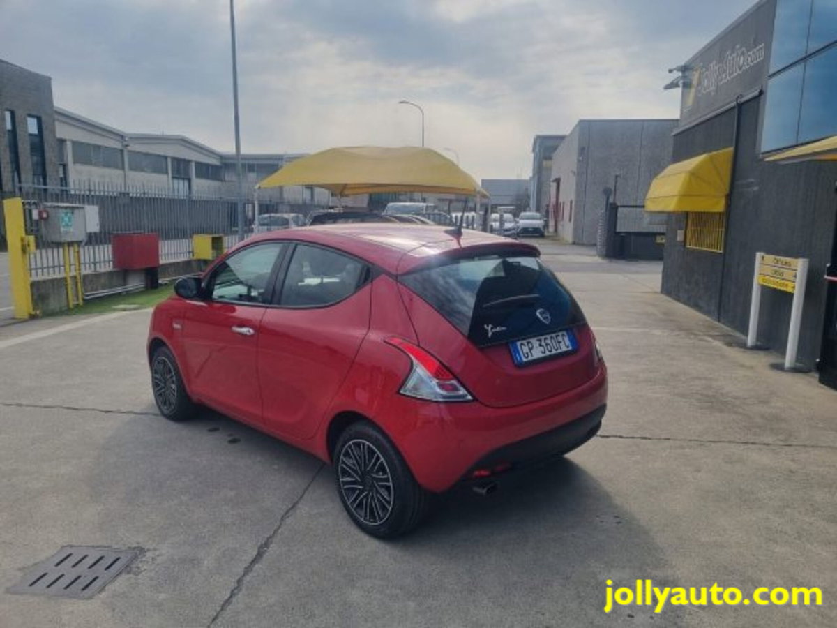 Lancia Ypsilon 1.0 FireFly 5 porte S&S Hybrid Gold Plus (5)