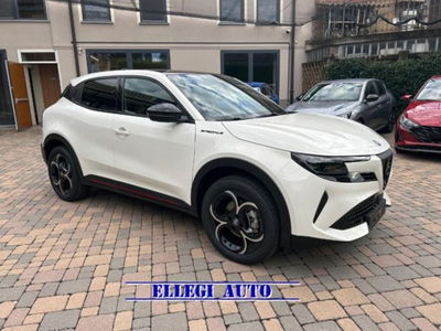 Alfa Romeo Junior elettrica Speciale 156cv nuova