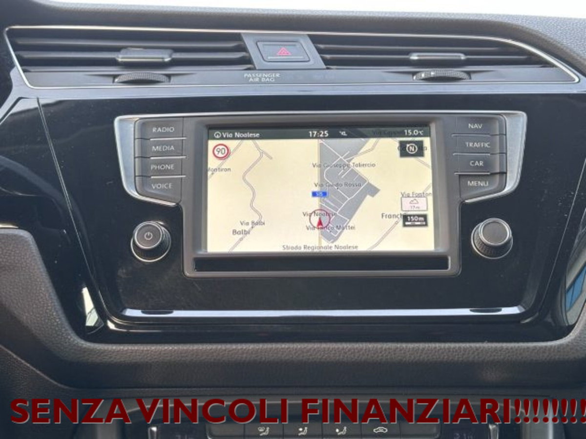 Volkswagen Touran 1.6 TDI 115 CV SCR DSG Comfortline BlueMotion Tech. (18)
