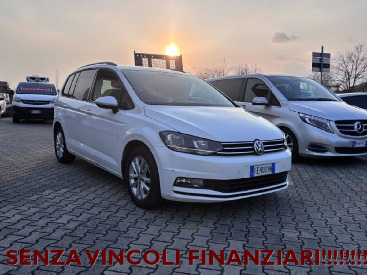 Volkswagen Touran 1.6 TDI 115 CV SCR DSG Comfortline BlueMotion Tech. (3)