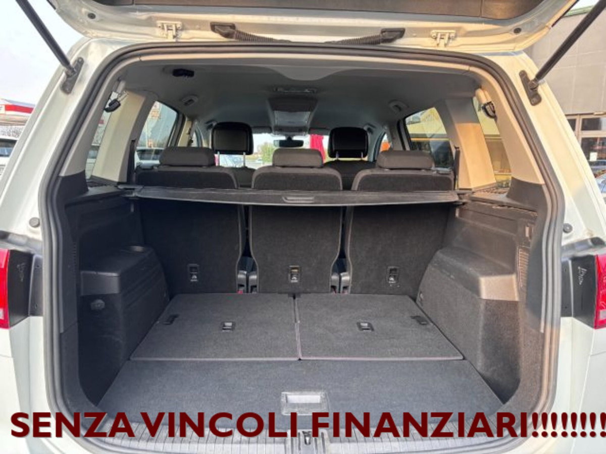 Volkswagen Touran 1.6 TDI 115 CV SCR DSG Comfortline BlueMotion Tech. (6)