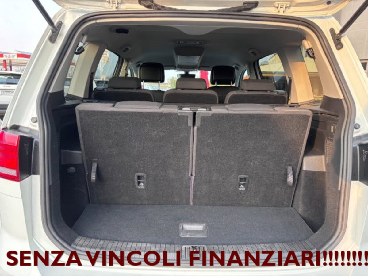 Volkswagen Touran 1.6 TDI 115 CV SCR DSG Comfortline BlueMotion Tech. (7)
