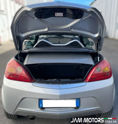 Opel Tigra TwinTop 1.4 16V Sport (10)