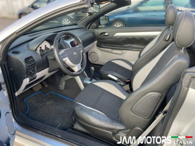Opel Tigra TwinTop 1.4 16V Sport (11)
