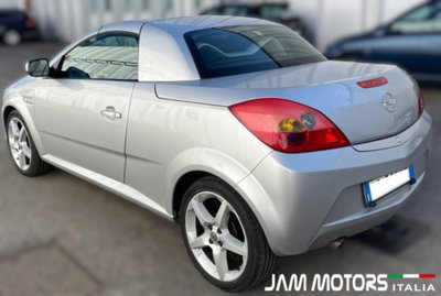 Opel Tigra TwinTop 1.4 16V Sport (3)