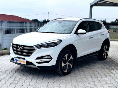 Hyundai Tucson 1.7 CRDi XPossible usata