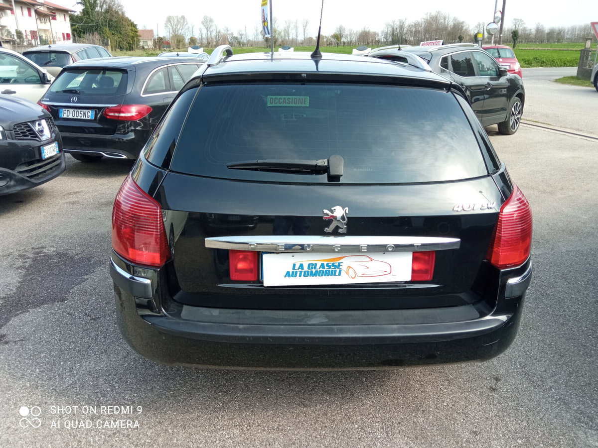 Peugeot 407 SW 2.0 HDi aut. Féline (4)