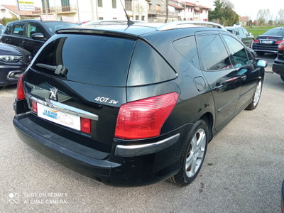 Peugeot 407 SW 2.0 HDi aut. Féline (8)