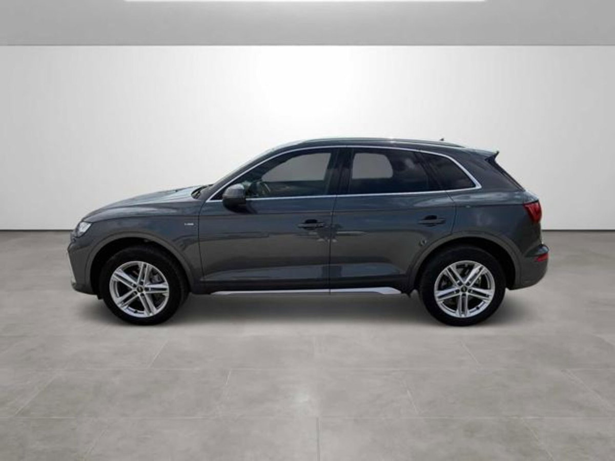 Audi Q5 40 TDI 204 CV quattro S tronic S line plus (6)