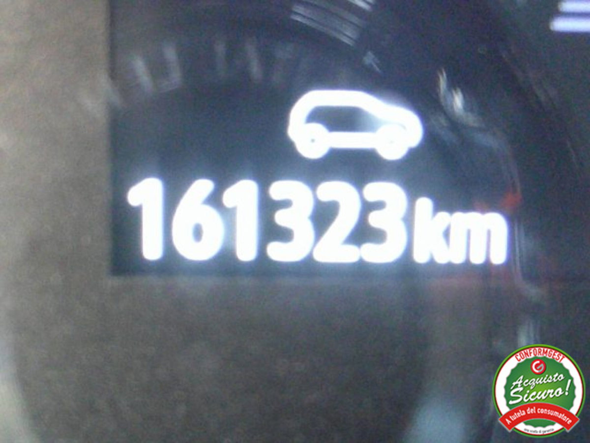 Renault Clio Blue dCi 100 CV 5 porte Evolution (16)
