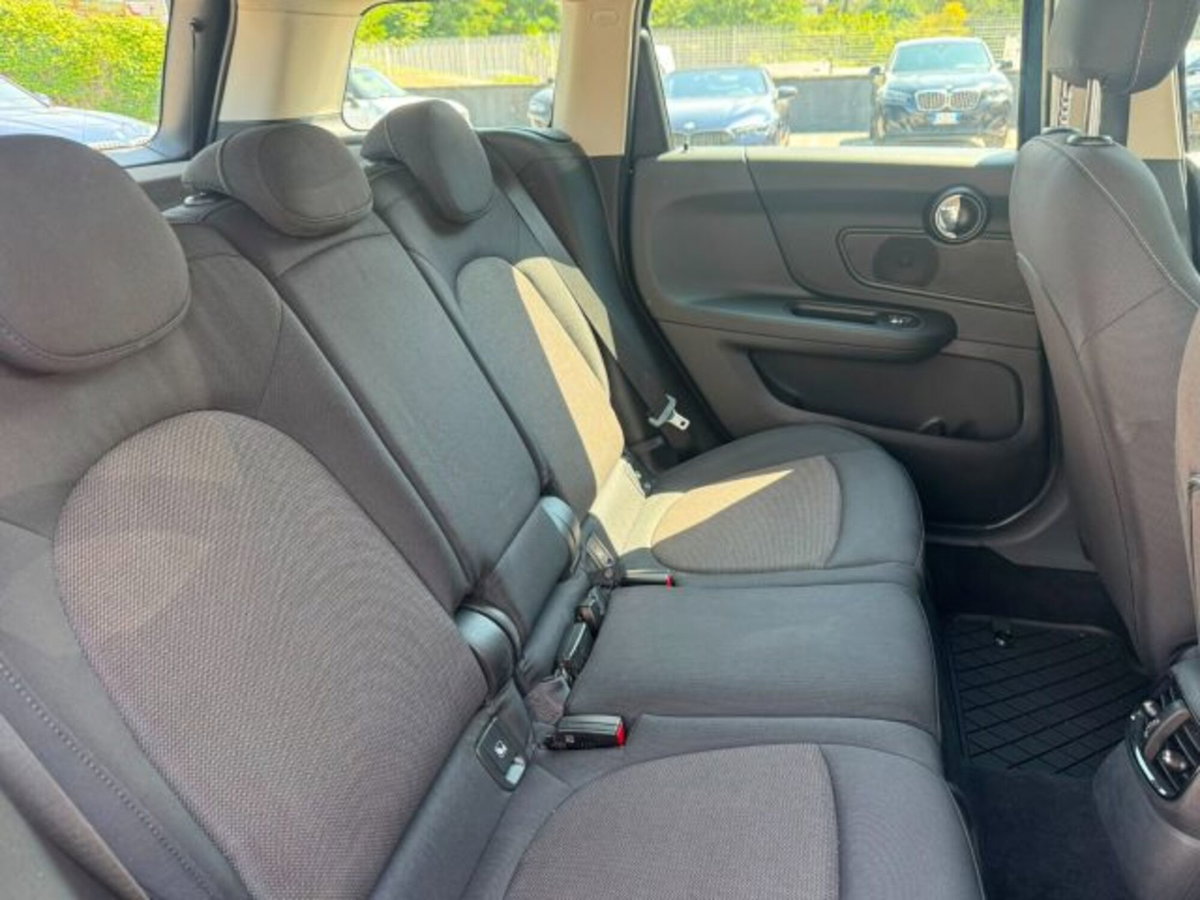 MINI Mini Countryman 1.5 One D Business Countryman (11)