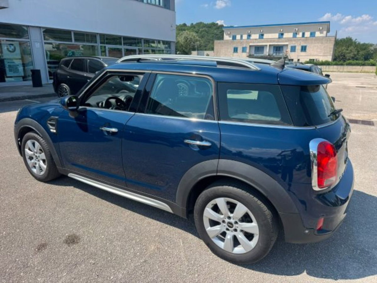 MINI Mini Countryman 1.5 One D Business Countryman (5)
