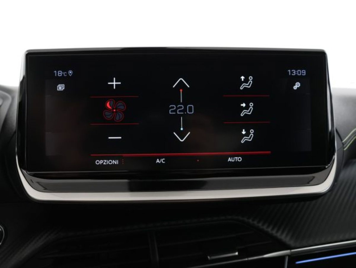 Peugeot 2008 PureTech 130 S&S EAT8 GT Pack (18)