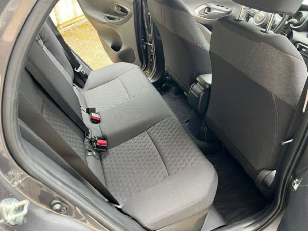 Toyota Yaris Cross 1.5 Hybrid 5p. E-CVT Trend (15)