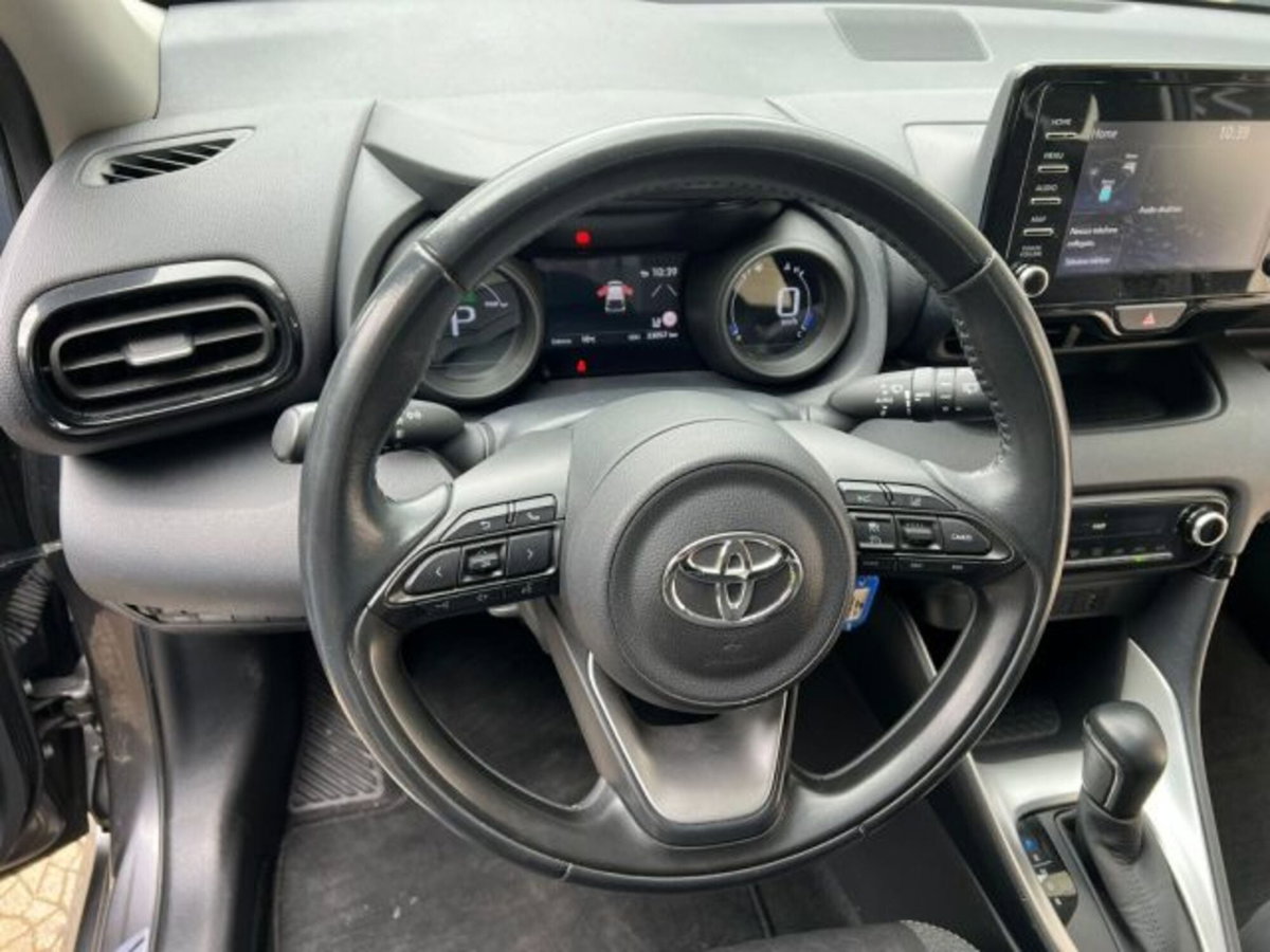 Toyota Yaris Cross 1.5 Hybrid 5p. E-CVT Trend (19)