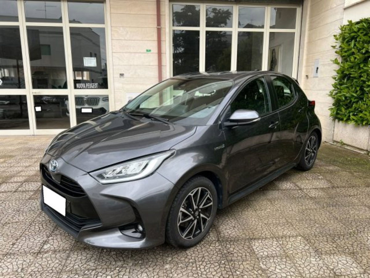 Toyota Yaris Cross 1.5 Hybrid 5p. E-CVT Trend (2)