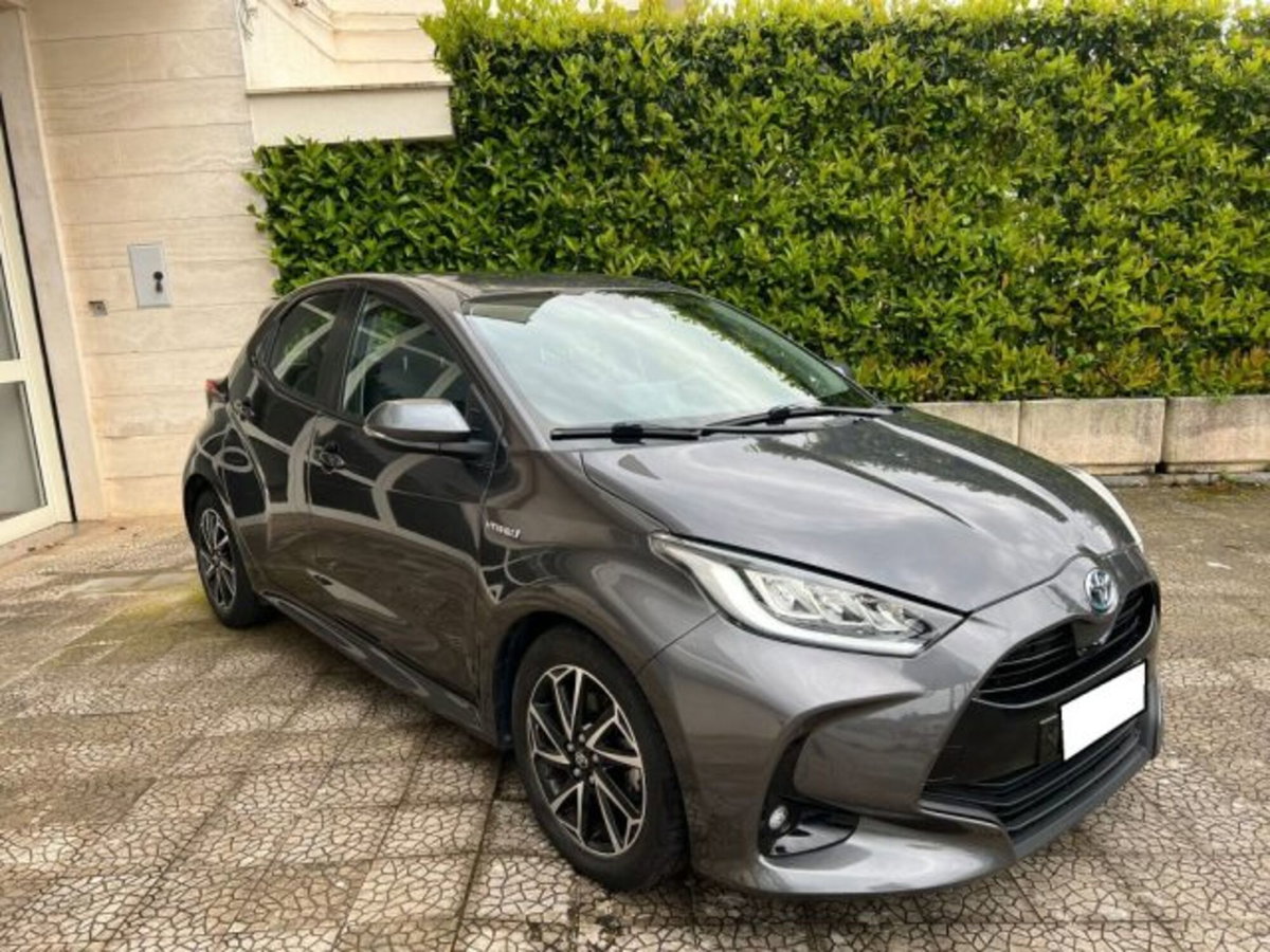 Toyota Yaris Cross 1.5 Hybrid 5p. E-CVT Trend (3)