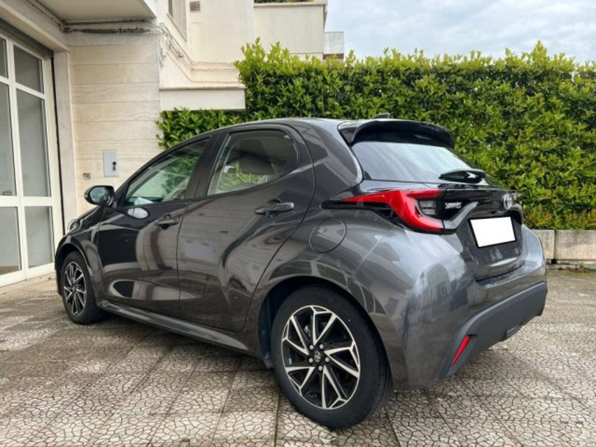 Toyota Yaris Cross 1.5 Hybrid 5p. E-CVT Trend (8)