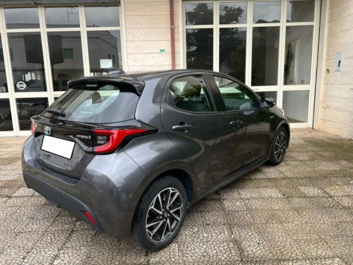 Toyota Yaris Cross 1.5 Hybrid 5p. E-CVT Trend (9)