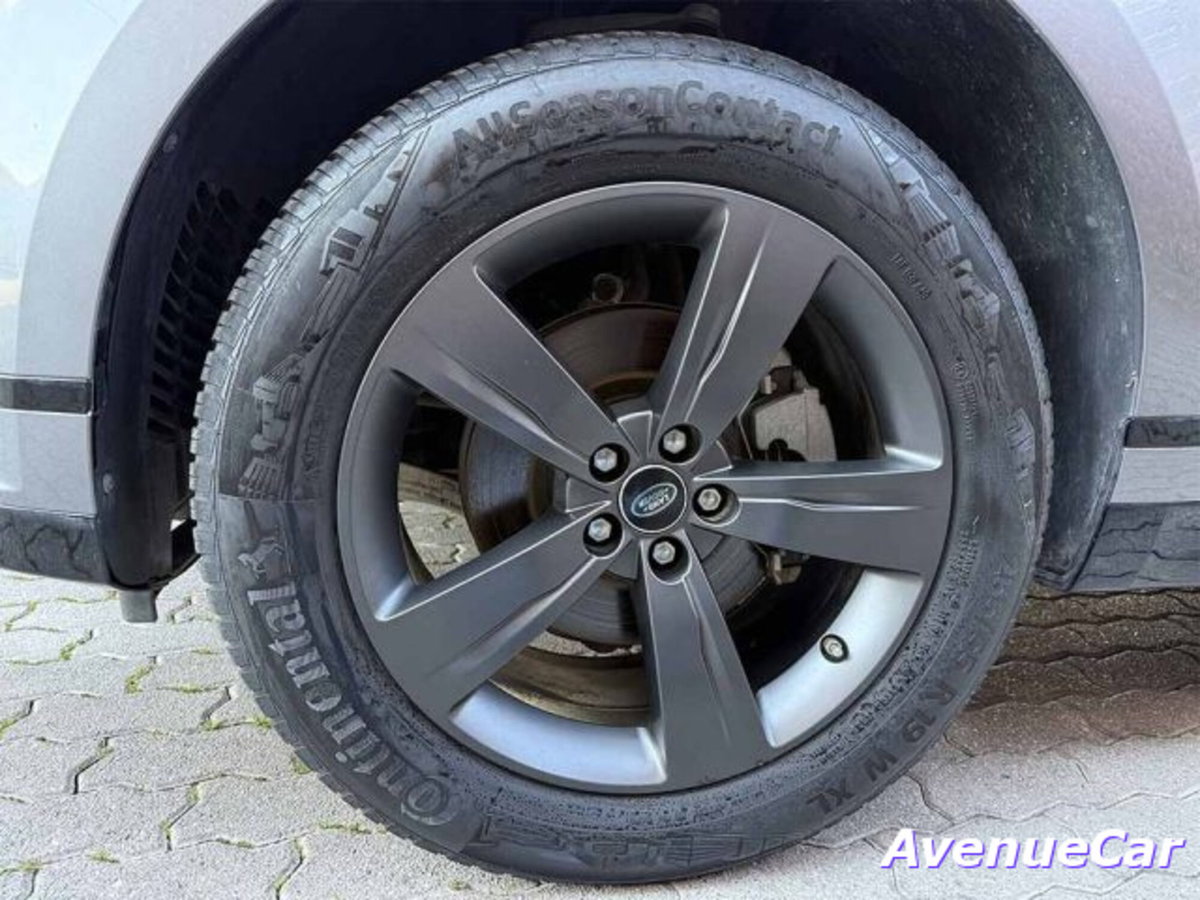 Land Rover Range Rover Velar 2.0D I4 180 CV R-Dynamic (10)