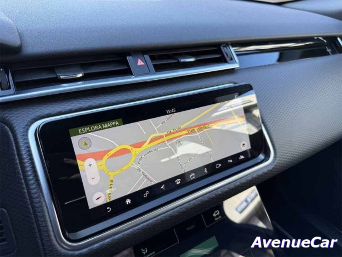 Land Rover Range Rover Velar 2.0D I4 180 CV R-Dynamic (19)
