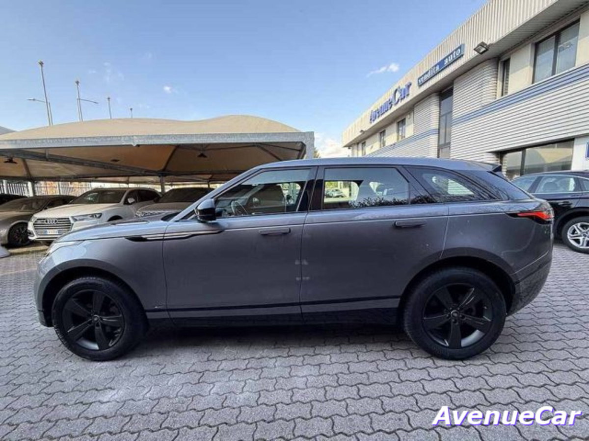 Land Rover Range Rover Velar 2.0D I4 180 CV R-Dynamic (4)