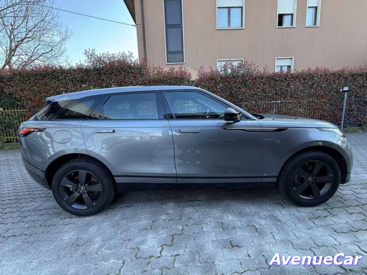 Land Rover Range Rover Velar 2.0D I4 180 CV R-Dynamic (5)