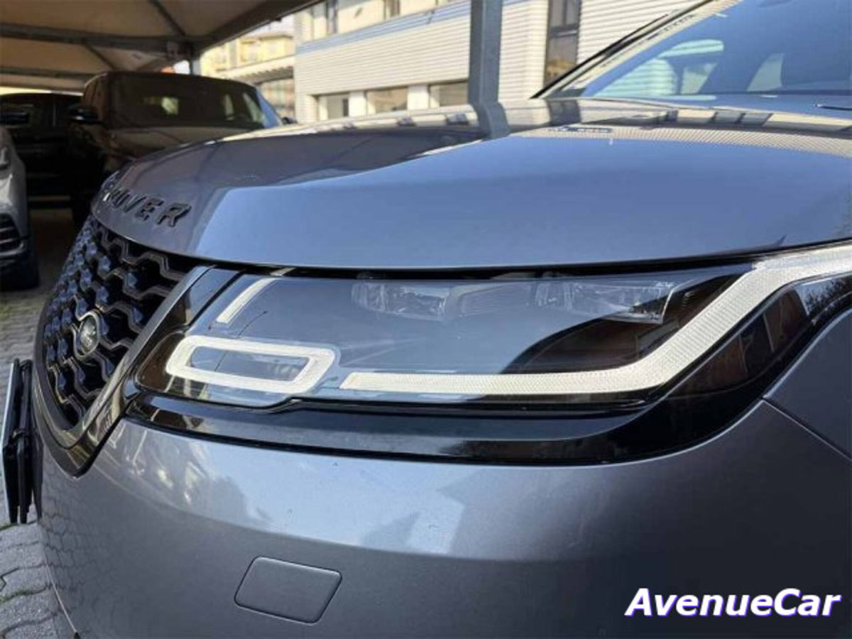 Land Rover Range Rover Velar 2.0D I4 180 CV R-Dynamic (9)