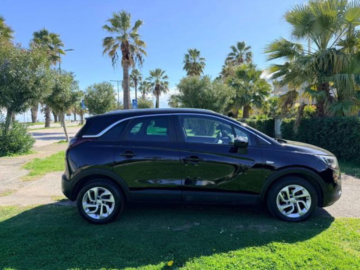 Opel Crossland X 1.2 12V Innovation (7)