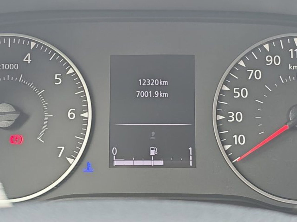 Renault Express van 1.5 Blue dci 95cv (10)