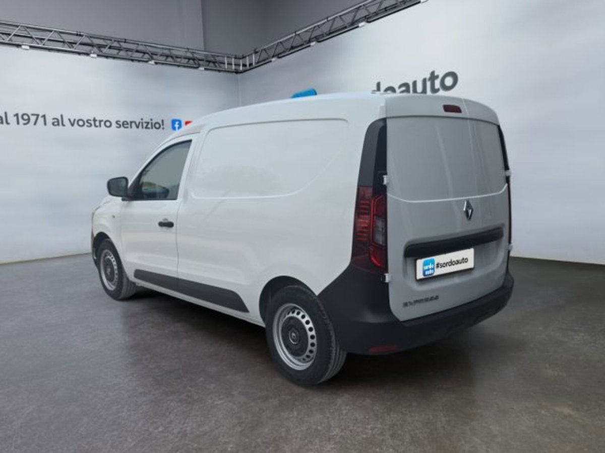 Renault Express van 1.5 Blue dci 95cv (6)