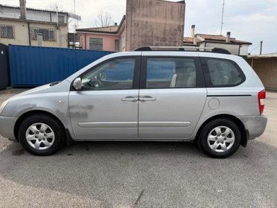 Kia Carnival 2.9 16V CRDi VGT Class (8)