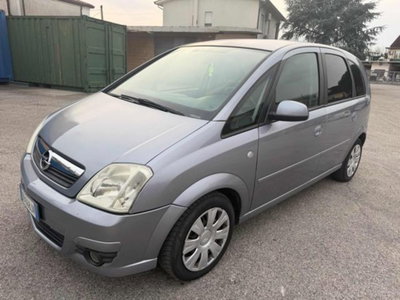 Opel Meriva 1.4 16V GPL-TECH Enjoy (14)