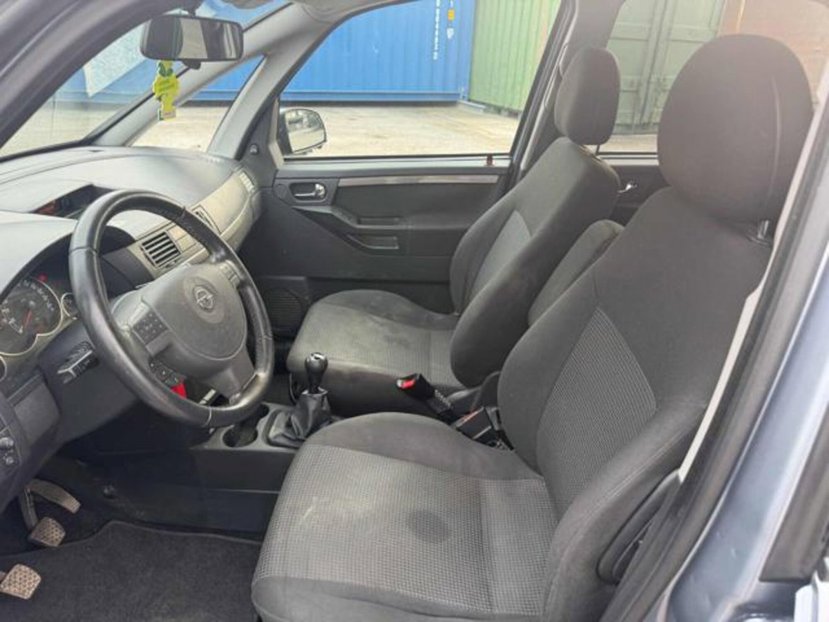 Opel Meriva 1.4 16V GPL-TECH Enjoy (12)