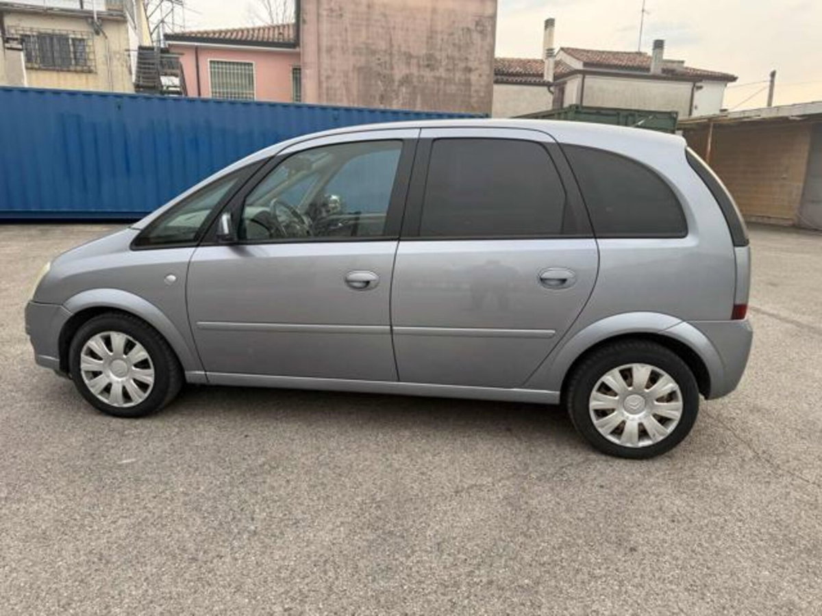 Opel Meriva 1.4 16V GPL-TECH Enjoy (10)
