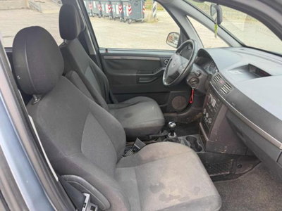 Opel Meriva 1.4 16V GPL-TECH Enjoy (7)