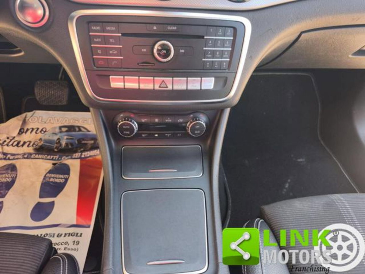 Mercedes-Benz GLA SUV 200 d Automatic Sport (10)